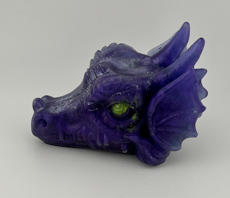 Resin Item 23109 Dragon Head