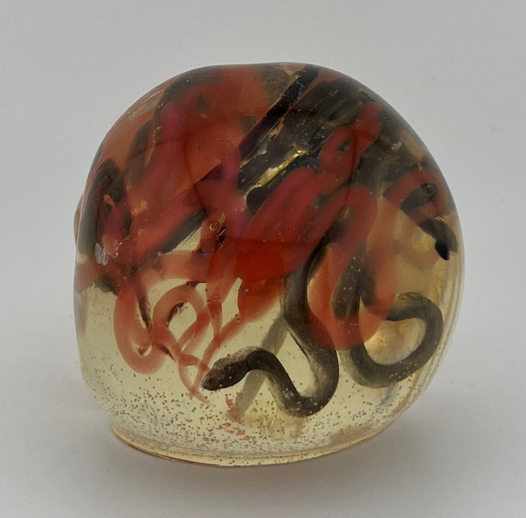 Resin Item 23112 Skull with Snakes inside