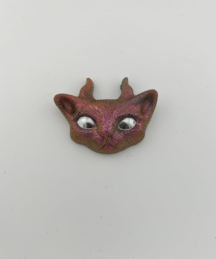 Resin Item 23132 Cat Demonic MAGNET