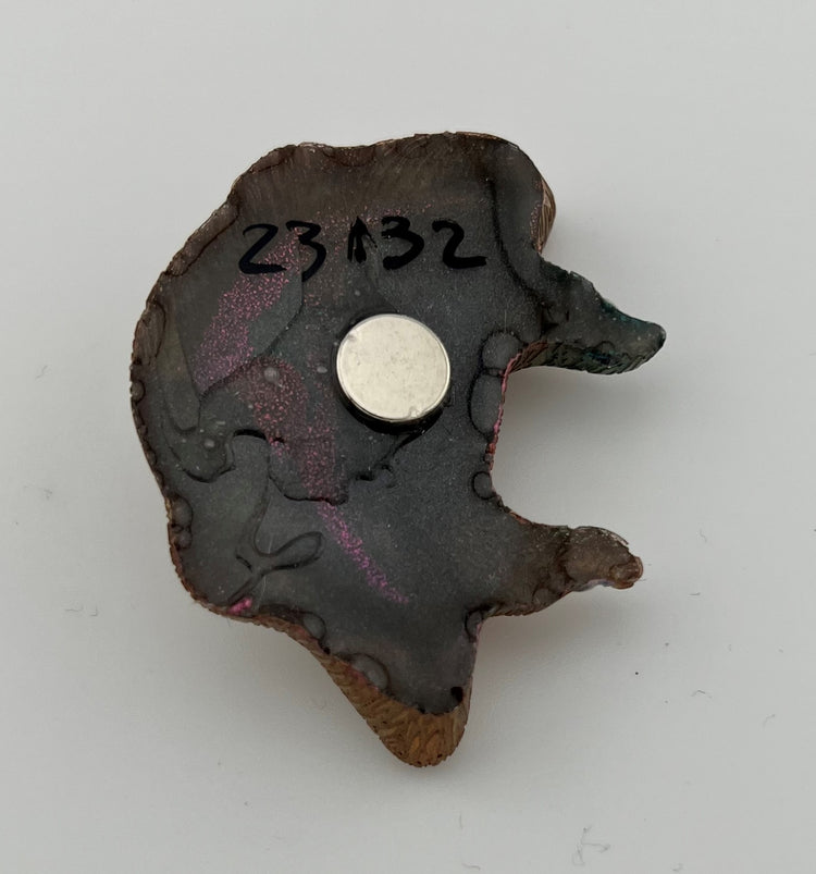 Resin Item 23132 Cat Demonic MAGNET