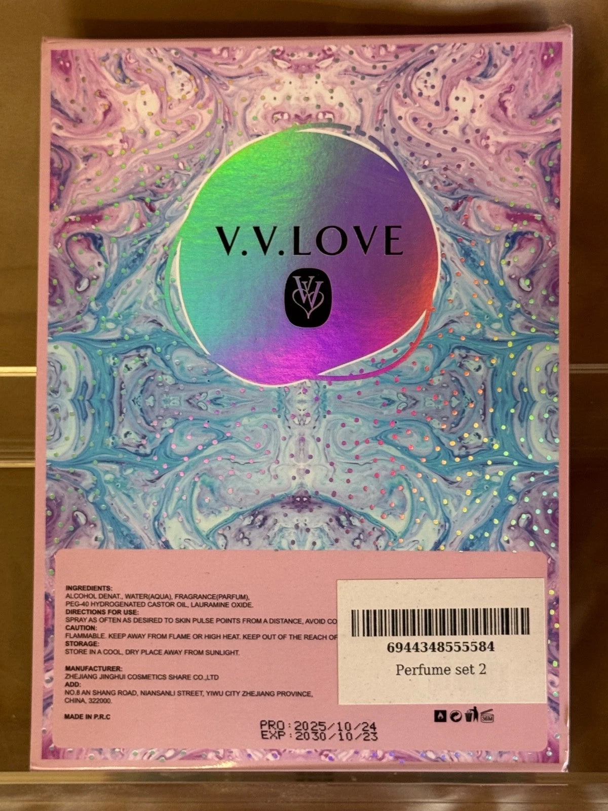 V V LOVE 4 PIECE SET WOMENS EDT 35mL (1.2FO OZ) Each Piece X4 Item 159